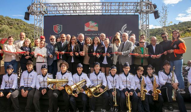 Güzelbahçe Can Dostlar Yaşam Merkezi açıldı