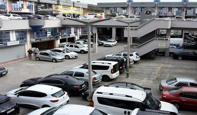 İzmir Otokent Başkanı, bu soruyu yanıtladı: 2. el, sıfırdan daha pahalı nasıl olur?