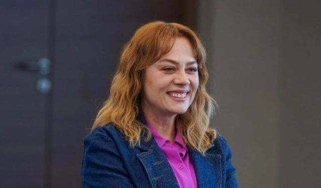 Demet Evgar'dan Tamer Karadağlı göndermesi