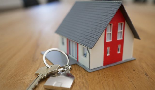 TÜİK açıkladı: Konut satışları yılın zirvesinde