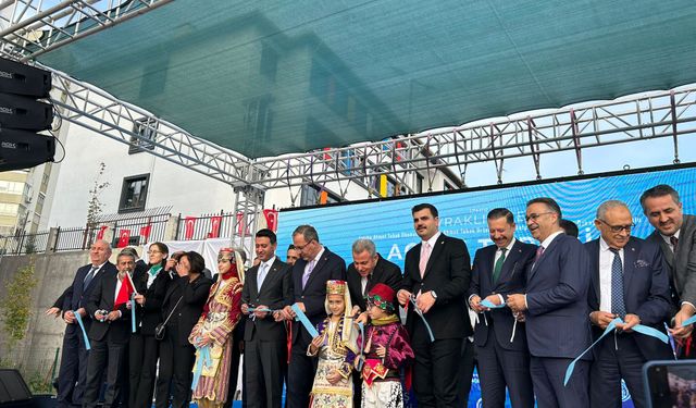 Bayraklı'ya 4 okul birden!