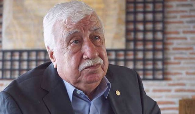 Usta oyuncu Ahmet Gülhan hayatını kaybetti