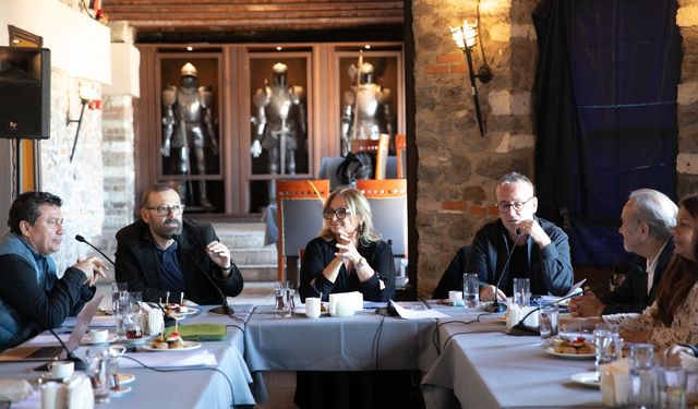 İzBBŞT Danışma Kurulu toplandı: Sahne ve oyun sayısı artacak!