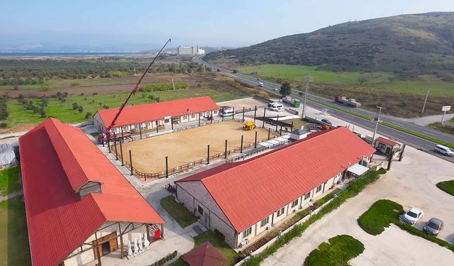 Alia Park’ta kapalı manej çalışmaları sürüyor