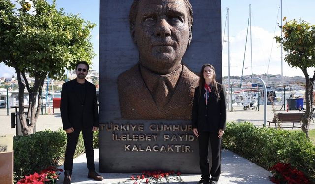 Atatürk Çeşme'de sevgi, minnet ve sanatla anıldı