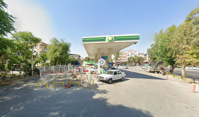 Buca'da gündem borçlara karışık satış!