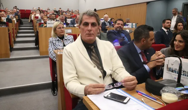 İzmir Büyükşehir Meclis Üyesi kalp krizi geçirdi