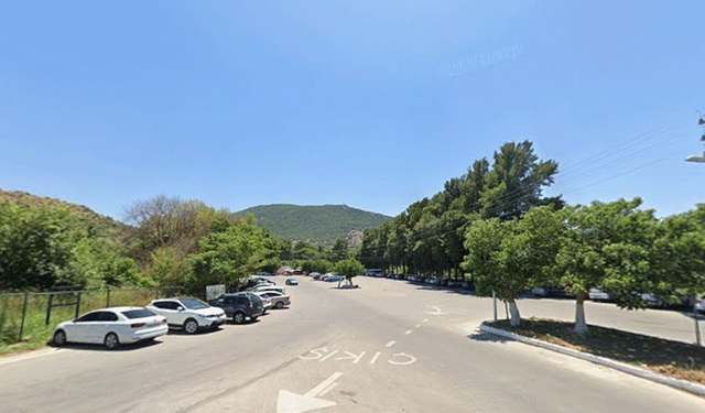 Selçuk'ta ikinci otopark krizi... Efes'te de tahliye!