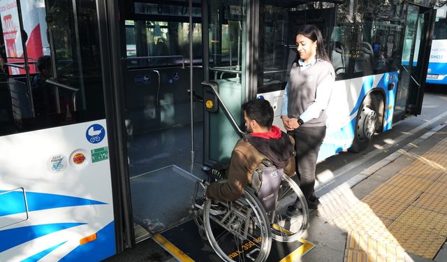 Büyükşehir'den engelsiz adım: 'Duraktayım' uygulaması genişliyor!