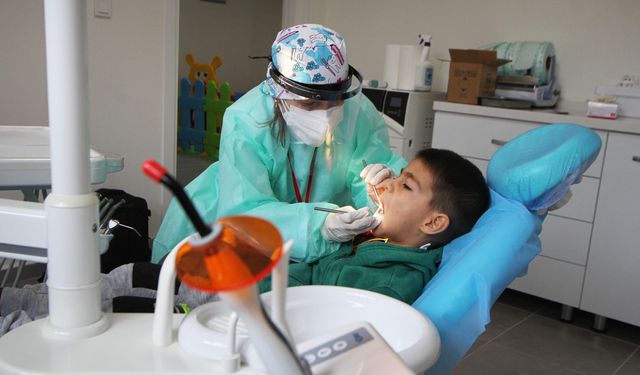 1 yılda 10 bin kişiye hizmet verildi... Karşıyaka'dan ücretsiz sağlık hamlesi!