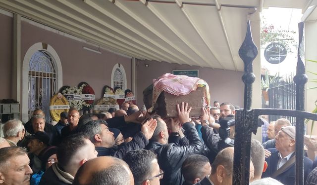 Bornova'da muhtara son veda!