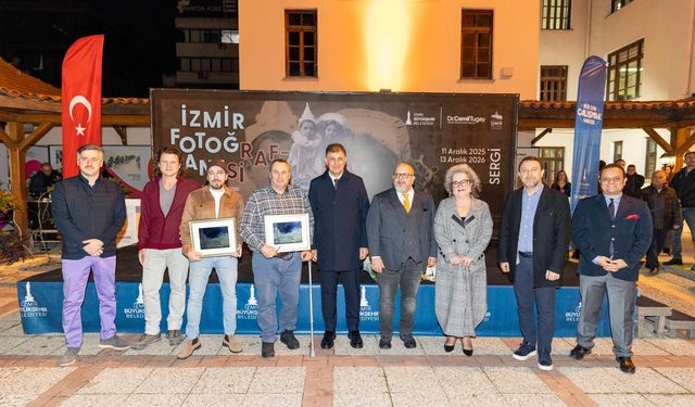 İzmir’in fotoğraf tarihine ışık tutacak sergi açıldı