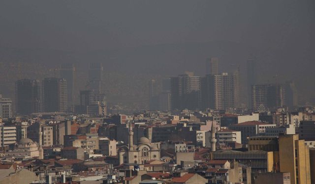 Bakanlık’tan çarpıcı rapor: İzmir nefes alamıyor!