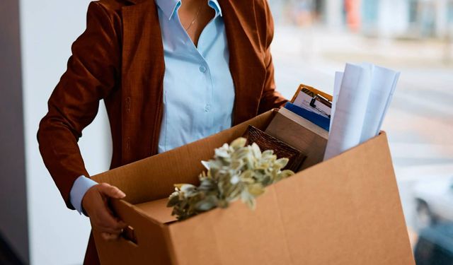 İşe erken gelen çalışan kovuldu