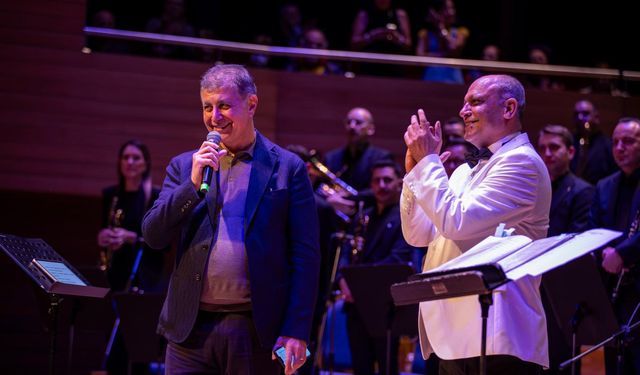 Başkan Tugay’dan konservatuvar müjdesi: İzmir sanatçının değerini bilecek