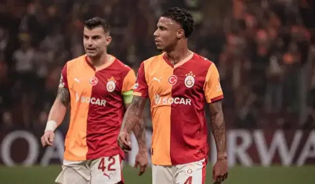 Ismail Jakobs'tan eleştirilere tepki: 'Yatağımın yanında mı oturuyorsun?'