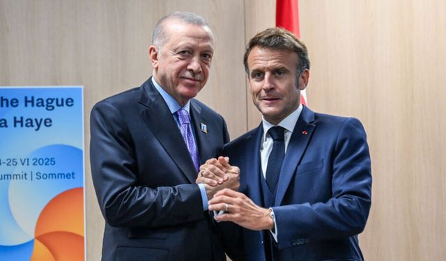 Cumhurbaşkanı Erdoğan, Macron'la görüştü