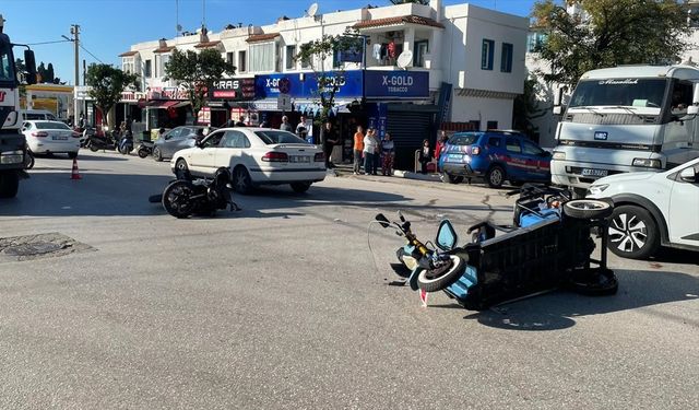 Motosikletler çarpıştı: 1 kişi can verdi!