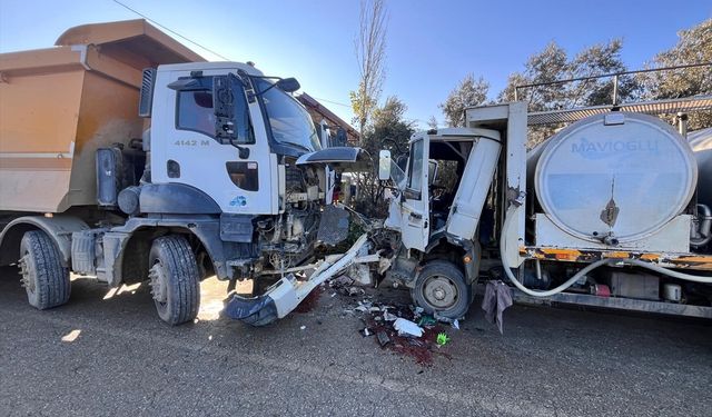 Kafa kafaya girdiler: 1 yaralı!