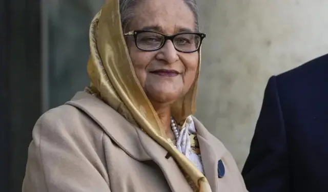 Bangladeş'te eski başbakan hapis cezasına çarptırıldı