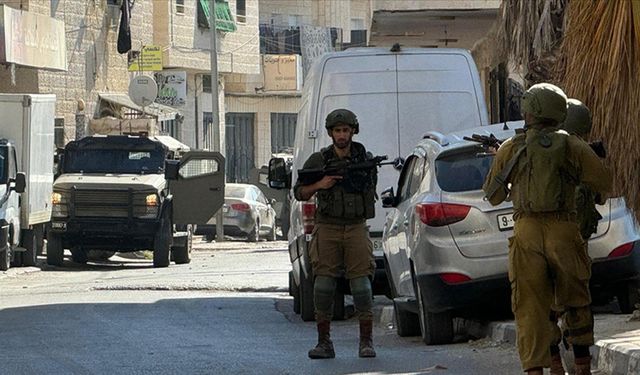 İsrail, El Halil'e saldırdı: 2 Filistinli öldü, kentte grev ilan edildi