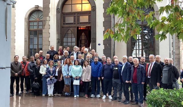 Egeli Tabip Odaları Eşrefpaşa Hastanesini örnek gösterdi!