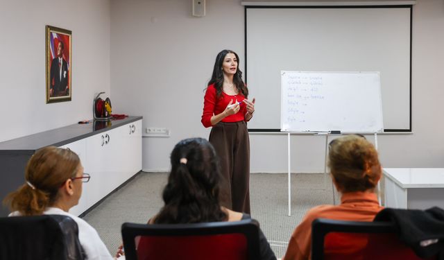 Buca Belediyesi’nden diksiyon ve sunuculuk kursu