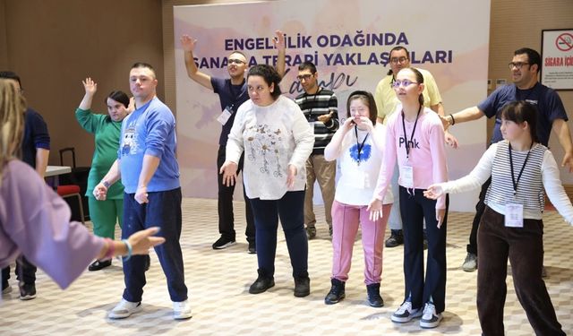 Çeşme’de sanatla terapi kampı!