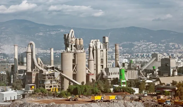 Mahkeme ‘taşınsın’ dedi, büyükşehir bypass etti: Çimentaş’ta karışık-kuruşuk işler iddiası!