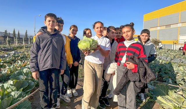 Bornova'da uygulamalı ekoloji eğitimi
