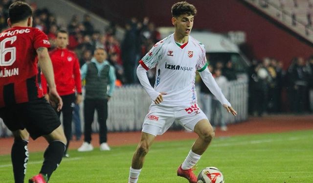 Karşıyaka'nın tesellisi Adem