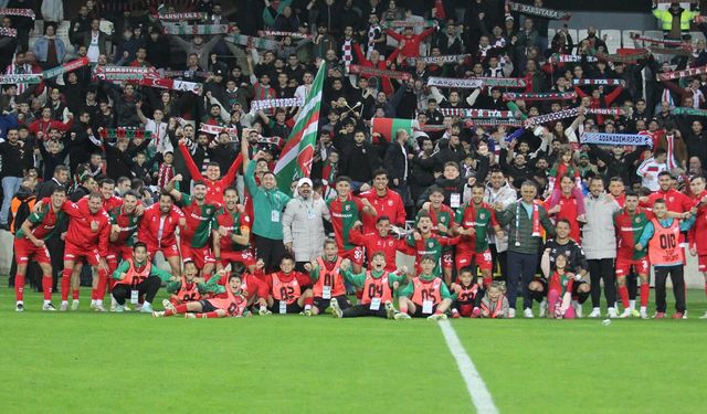 Karşıyaka ve Eskişehirspor'dan karşılıklı bilet jesti