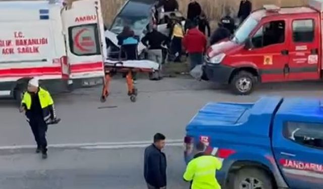 Otomobille TIR çarpıştı: Estetik doktoru öldü!