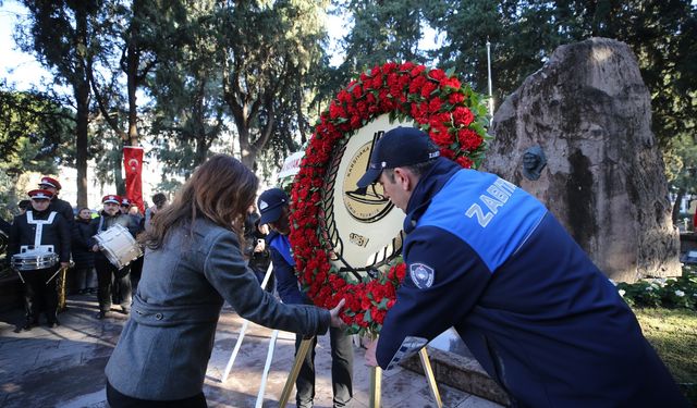 Karşıyakalılar Zübeyde Anne’yi andı!