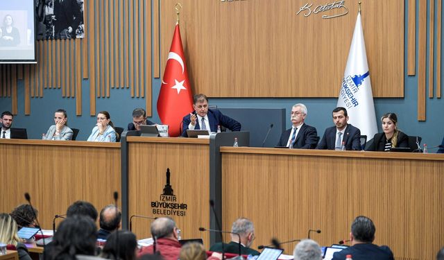 Büyükşehir-Karşıyaka gerilimi meclis gündeminde... "Başkan Ünsal yalan mı söylüyor?"