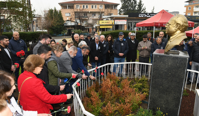 Uğur Mumcu Çiğli’de anıldı