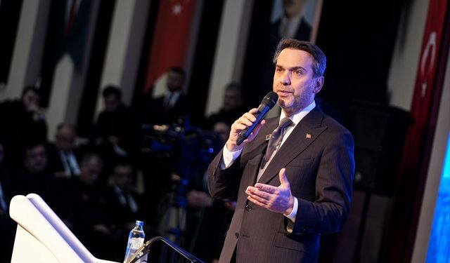 Bakan Bayraktar Manisa'da 500 Bin Sosyal Konut Projesi Kura Çekim Töreni'ne katıldı