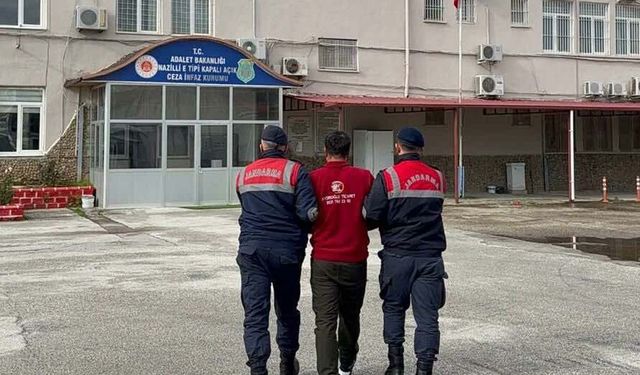 25 yılla aranıyordu... Firari hırsız enselendi!