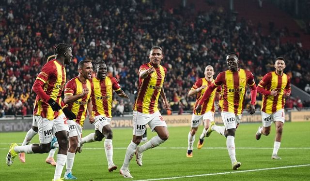 Gürsel Aksel'de 'Avrupa' sesleri!