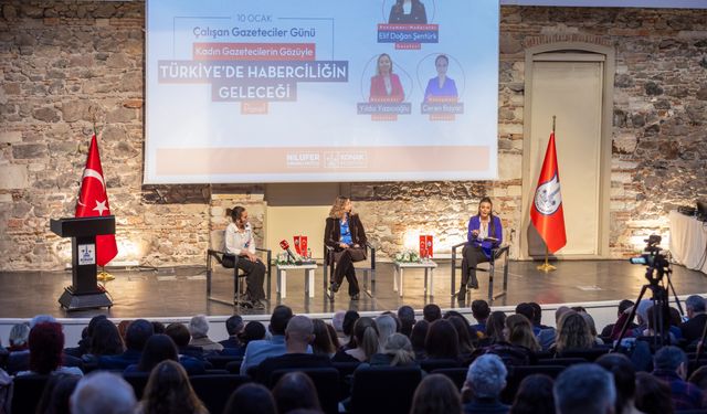 Konak’ta ‘Haberciliğin Geleceği’ konuşuldu