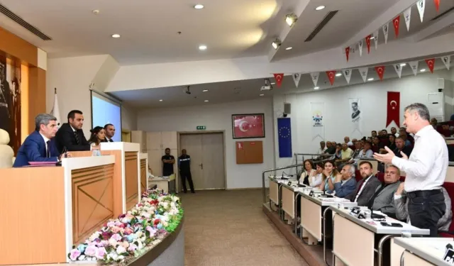 Çiğli’de gündem Çamlıkent Yapı Kooperatifi… “Siyasi manipülasyon yapıyorsunuz”