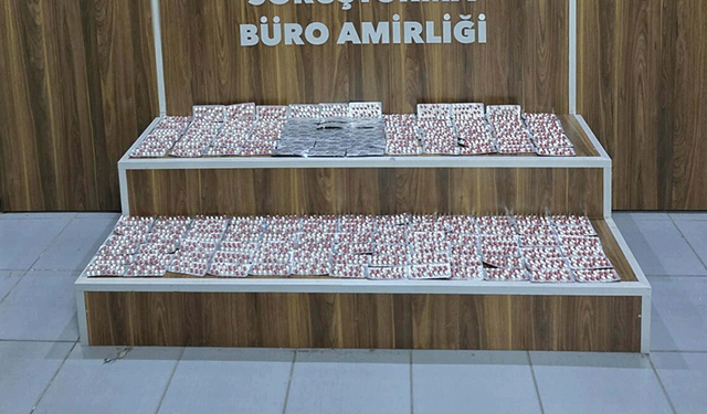 Zehir evi.... Binlerce hap çıktı!