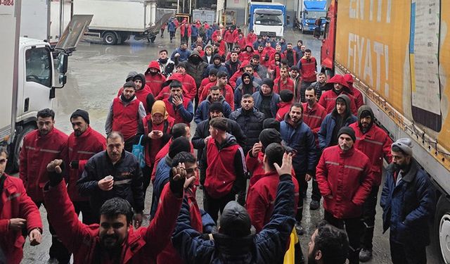 Torbalı Migros'ta zam krizi... İş bırakma eylemi beşinci gününde!