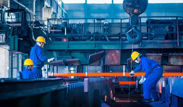 Türk Metal ve MESS anlaştı... İzmir'in devlerinde TİS imzası!