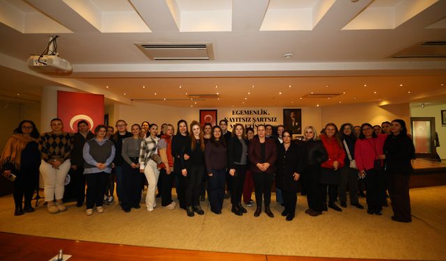 Selçuk’ta kadınlara rahim ağzı kanseri farkındalık eğitimi