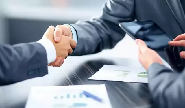 İzmir'de 1 ayda 19 yabancı şirket... Suriyeliler ilk sırada!