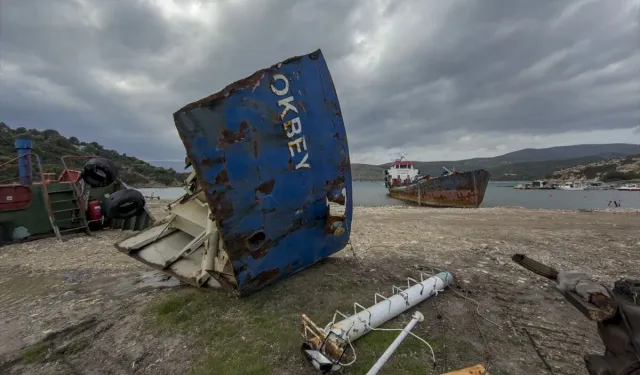 Cennet koyda tepki çeken gemi sökümü… Sahibi belli oldu!