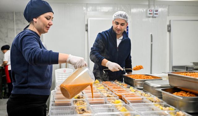 Bornova'da Ramazan dayanışması
