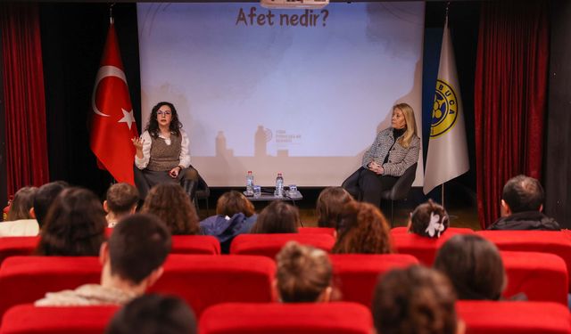 Buca’da geleceğin psikologlarına “afet” semineri