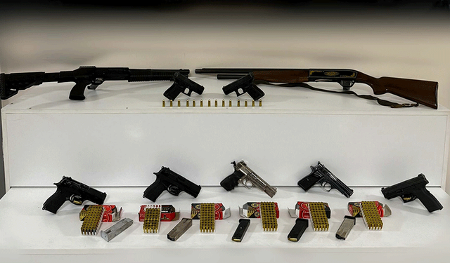 Aile apartmanına silah kaçakçılığı operasyonu; 3 tutuklama